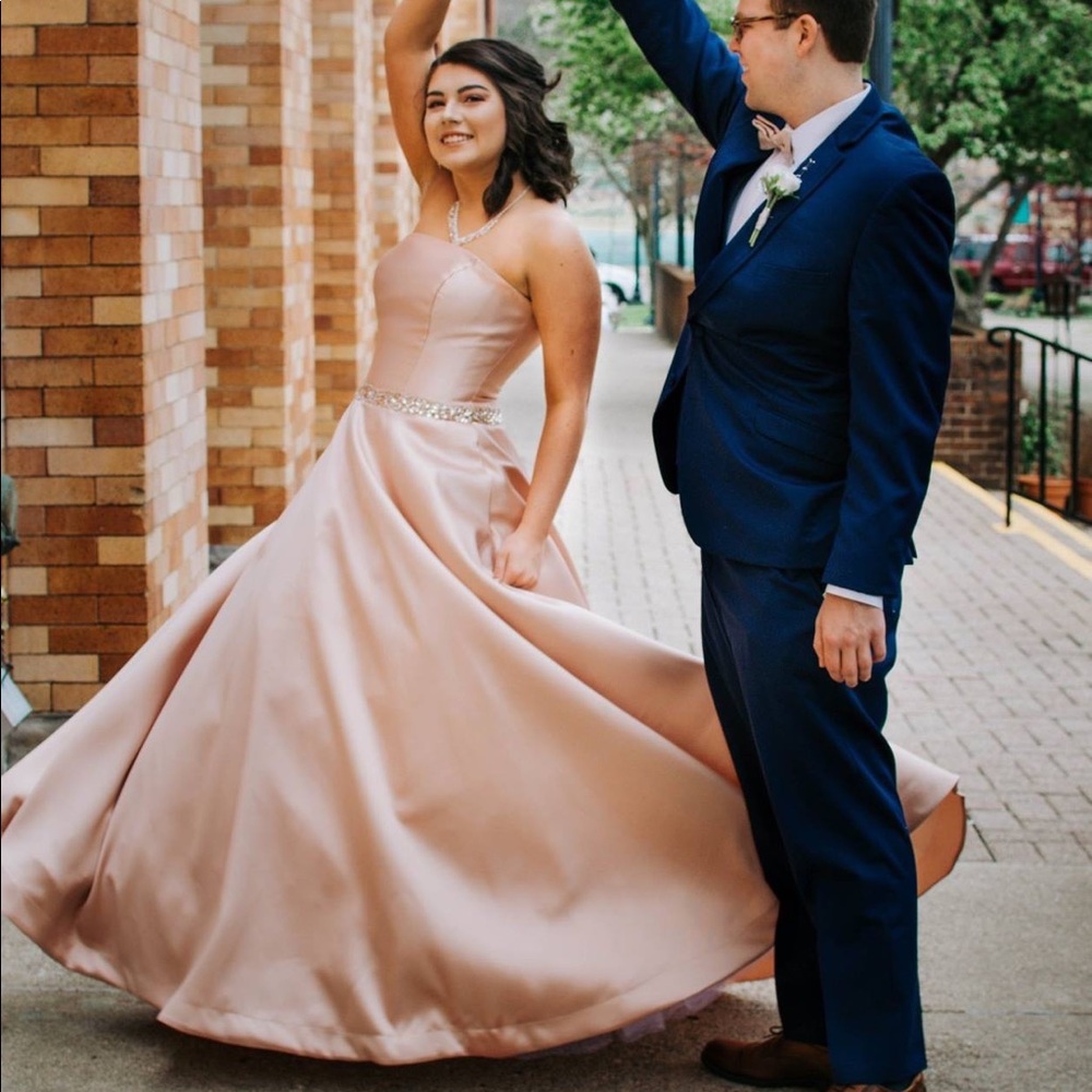 Prom dress